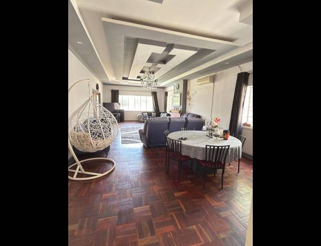 3 BEDROOM HOUSE FOR SALE IN BRAMLEY VIEW